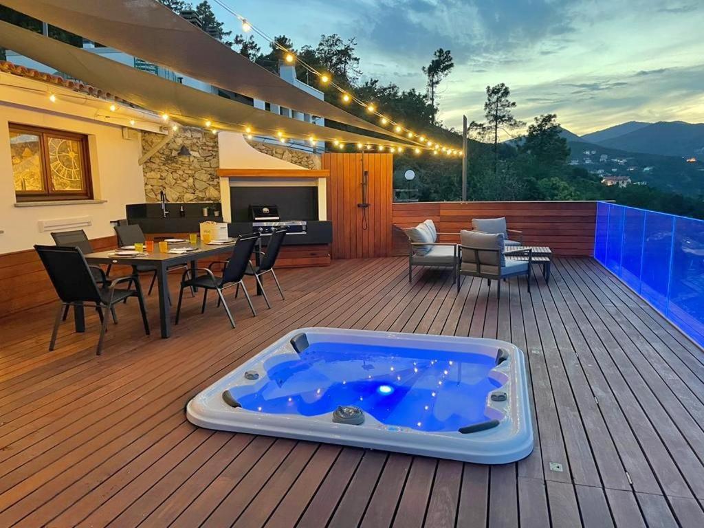 Spettacolare Vista Isola Terrazza E Idromassaggio Villa Noli Kültér fotó