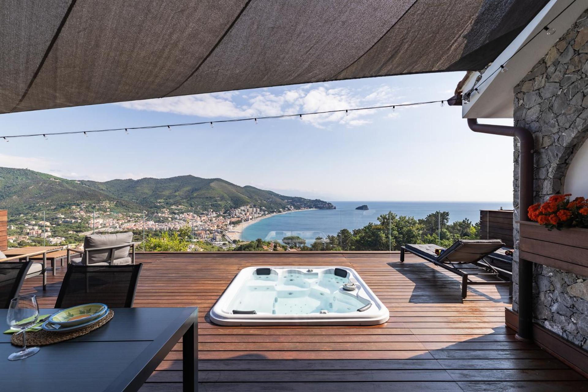 Spettacolare Vista Isola Terrazza E Idromassaggio Villa Noli Kültér fotó