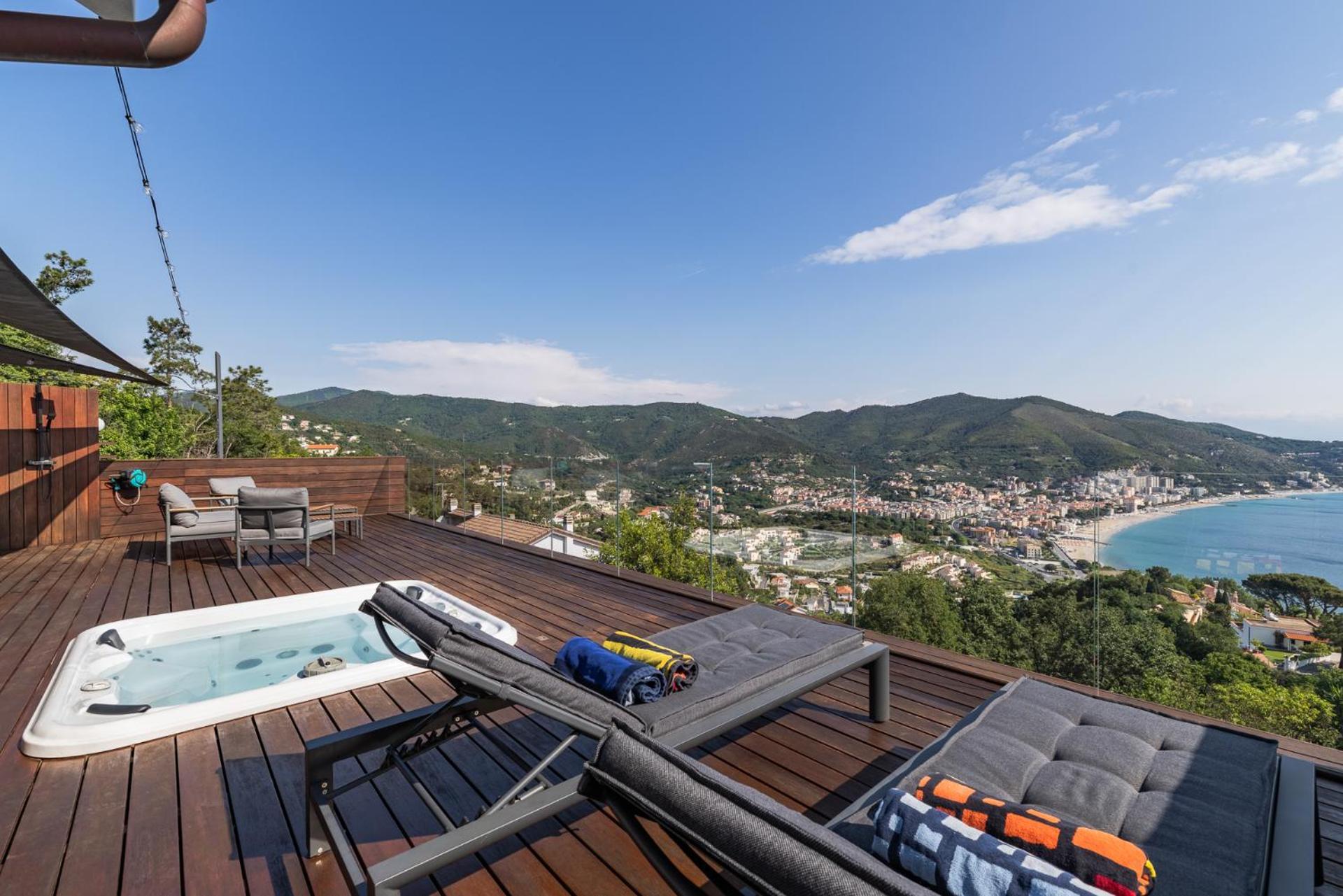 Spettacolare Vista Isola Terrazza E Idromassaggio Villa Noli Kültér fotó