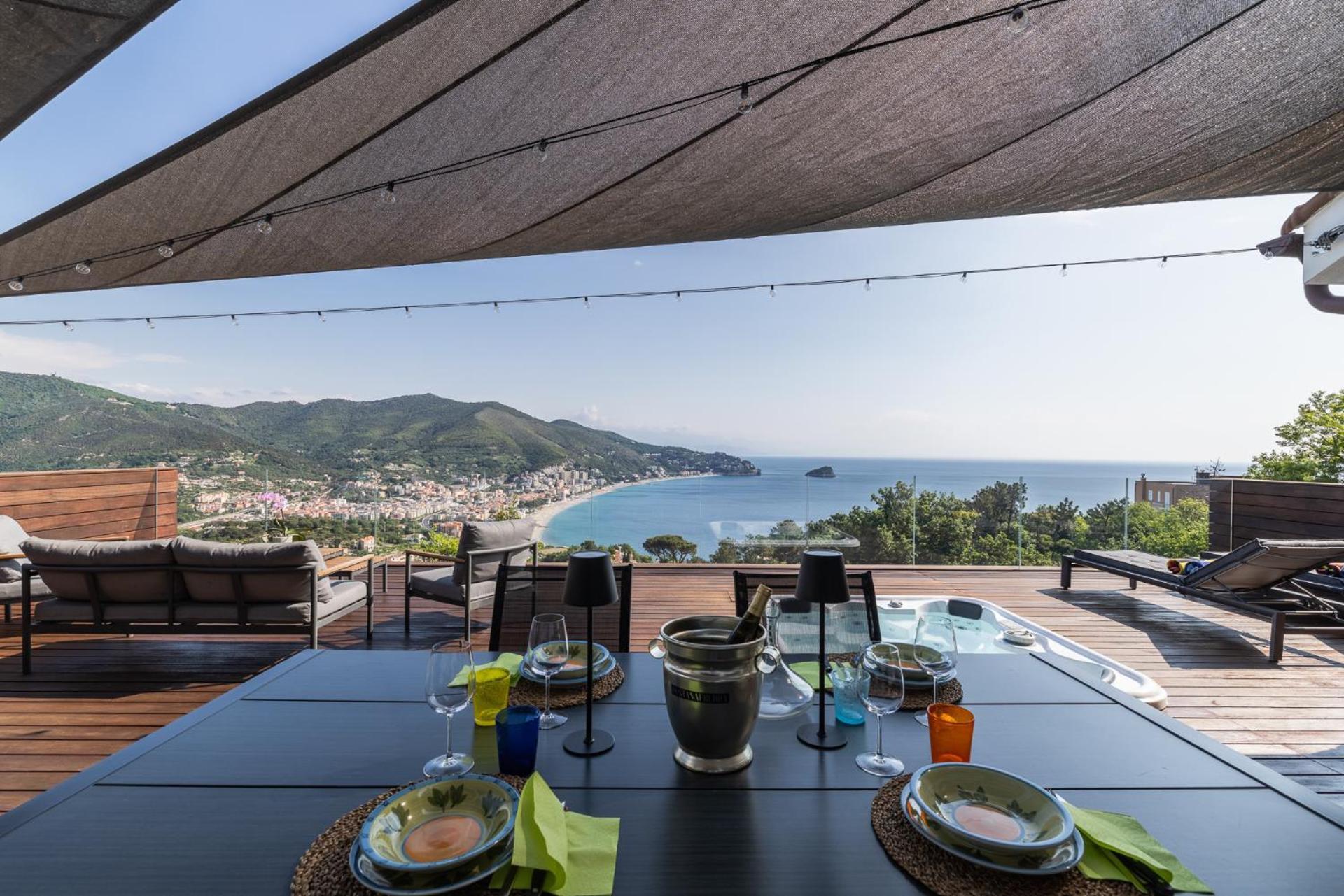 Spettacolare Vista Isola Terrazza E Idromassaggio Villa Noli Kültér fotó