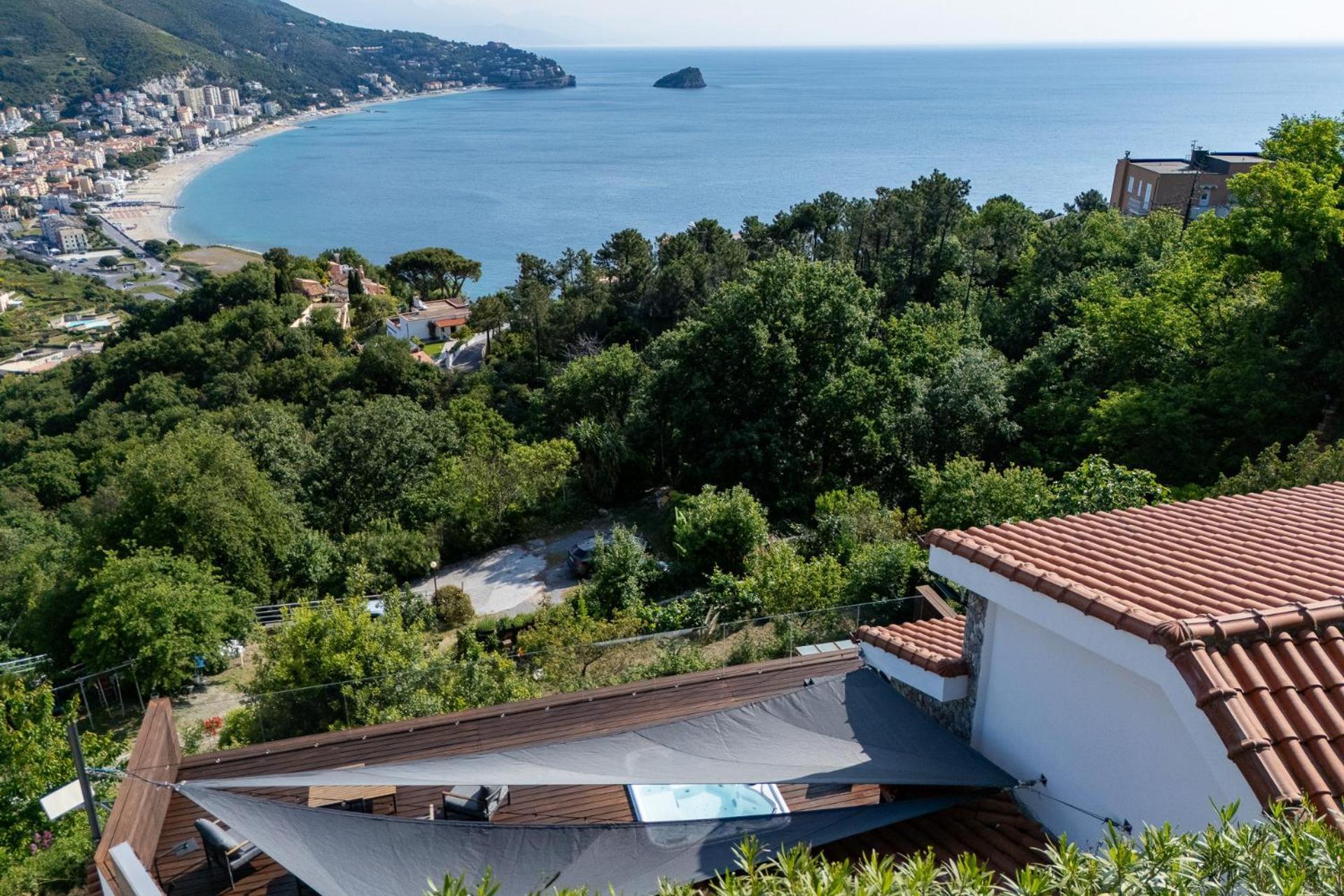 Spettacolare Vista Isola Terrazza E Idromassaggio Villa Noli Kültér fotó